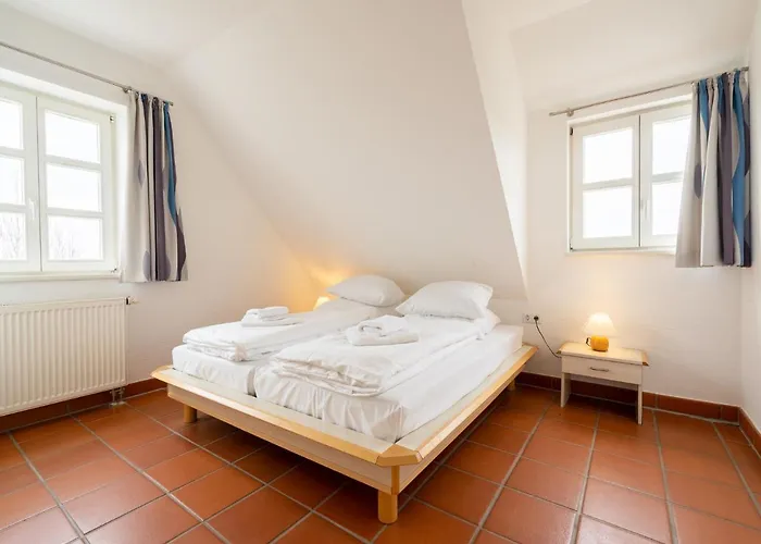 Rugana - Komfort Mit 2 Schlafzimmern Und Terrasse D19 Dranske